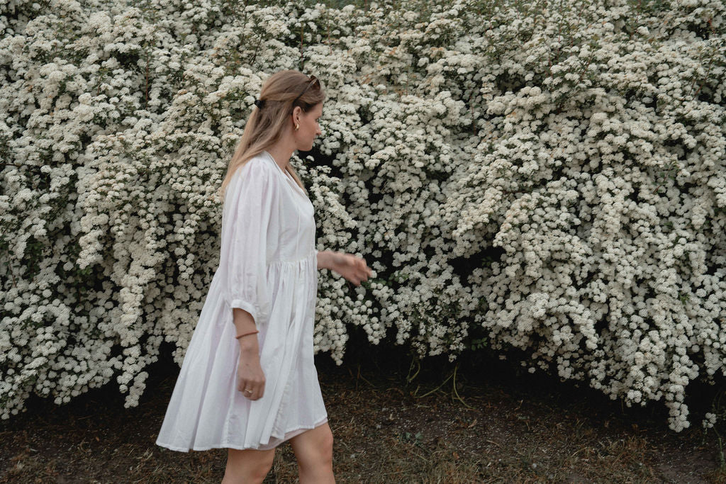 Van Droom naar Draagbaar: het Verhaal achter July Blooms