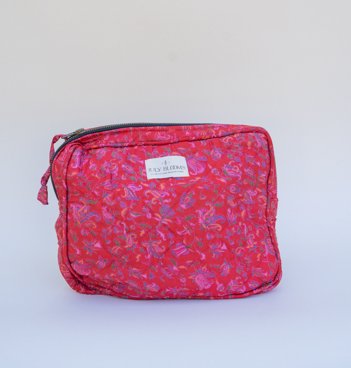 Toilettas Ruby Bloom